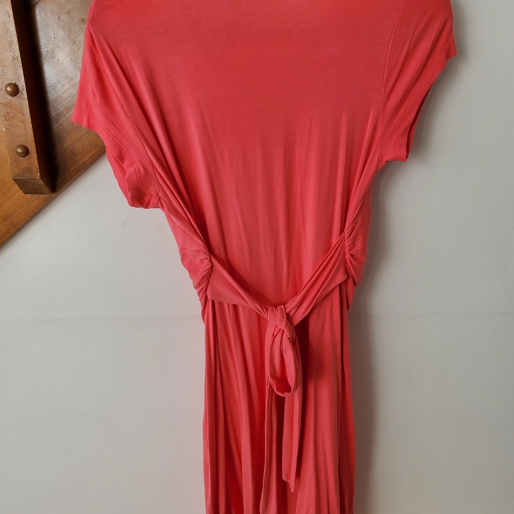 Seraphine size 10 maternity dress coral pink. Perfect for baby shower. - Picture 3 of 3